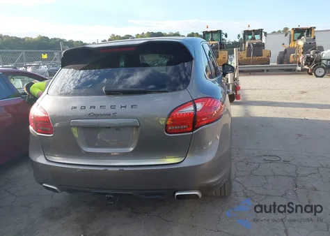 2011 Porsche Cayenne S z USA, uszkodzony, nr VIN WP1AB2A25BLA44568